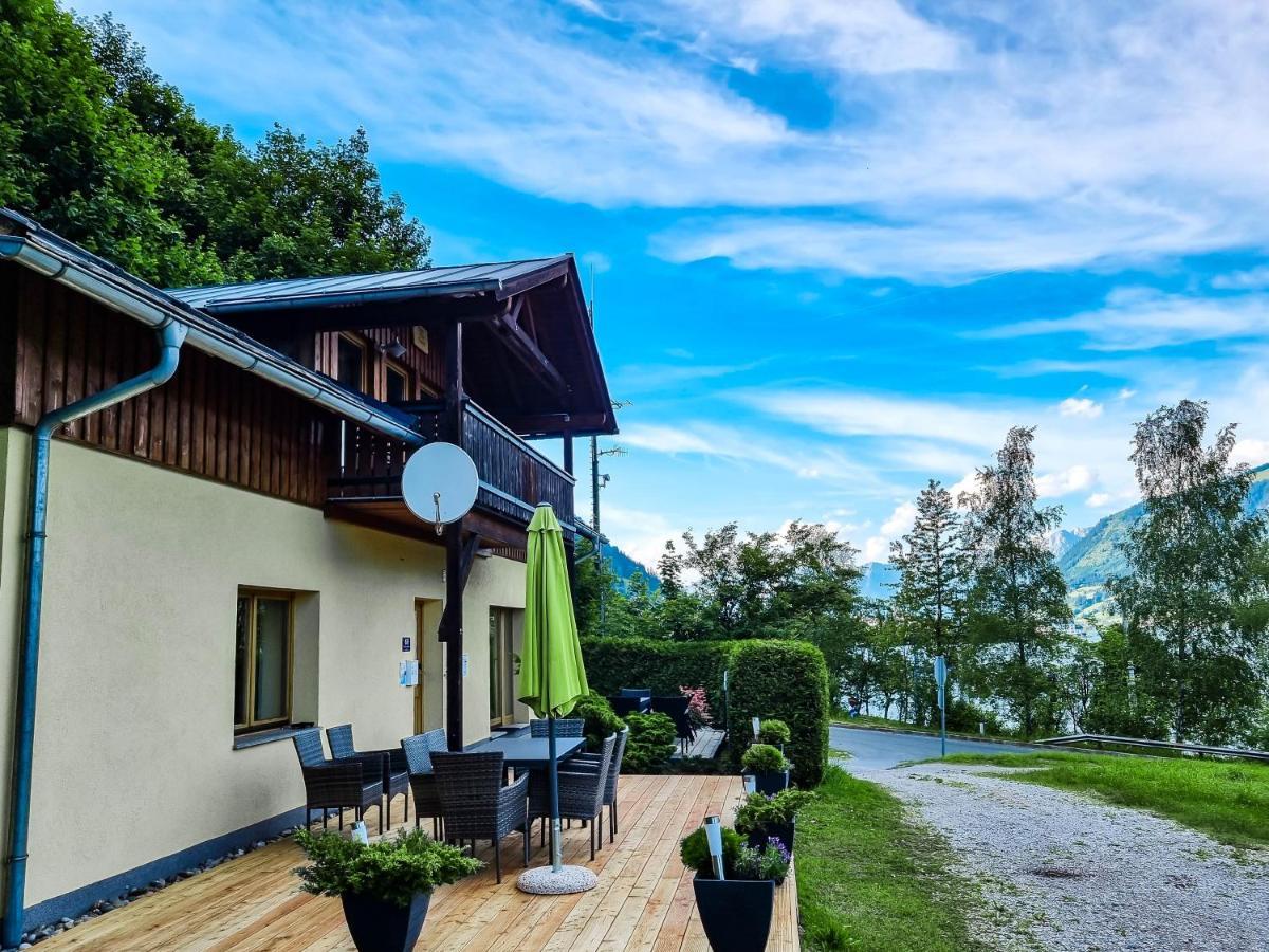 View By We Rent, Summercard Included Apartment