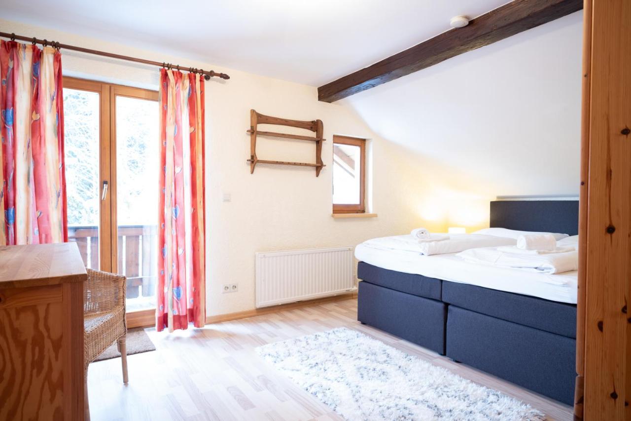 View By We Rent, Summercard Included Apartment *